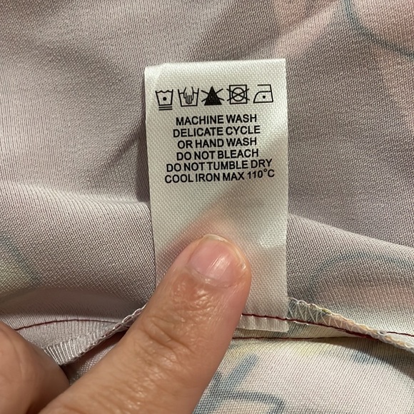 Crosby by Mollie Burch Hunter Floral Puff Sleeve Dress SZ L NWOT - Picture 8 of 8